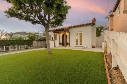 Village of La Jolla House | La Jolla Stay w Firepit Walk to Beach Arenas