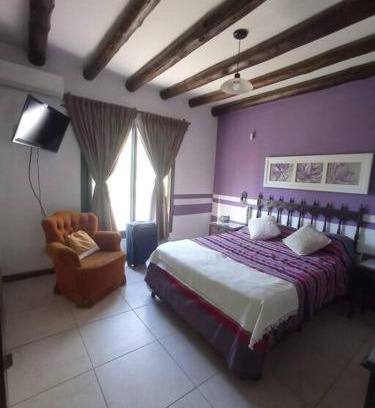 Maipu House | Pet-Friendly Retreat at La Josefina - Rated 9.3/10!