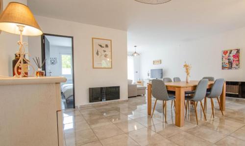 Origny-le-Sec House | La jouquiniere