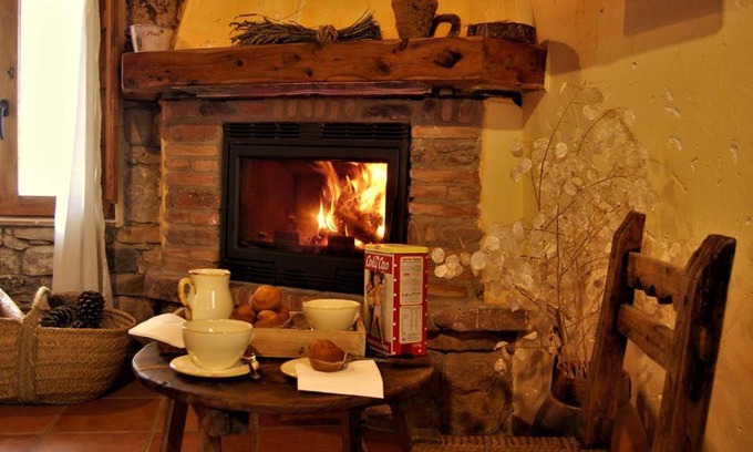 Laguna del Marquesado House | Pet-Friendly Retreat at La Lagunilla, Rated 9.5/10!