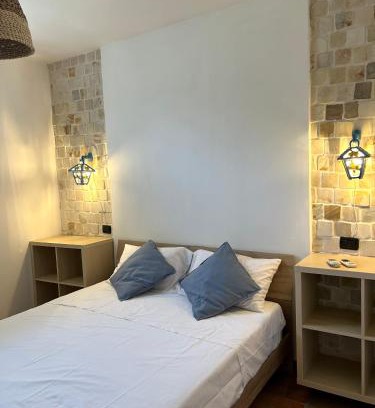 Monte di Procida Bed & Breakfast | Family-Friendly Getaway at La Lantana - Rated 9/10