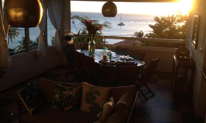 Les Anses-d'Arlets House | Experience Oceanfront Bliss at La Limeña Hotel