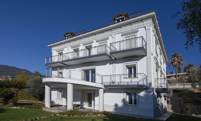 Sanremo House | Experience La Lincolnia: Garden & Seaview in Sanremo