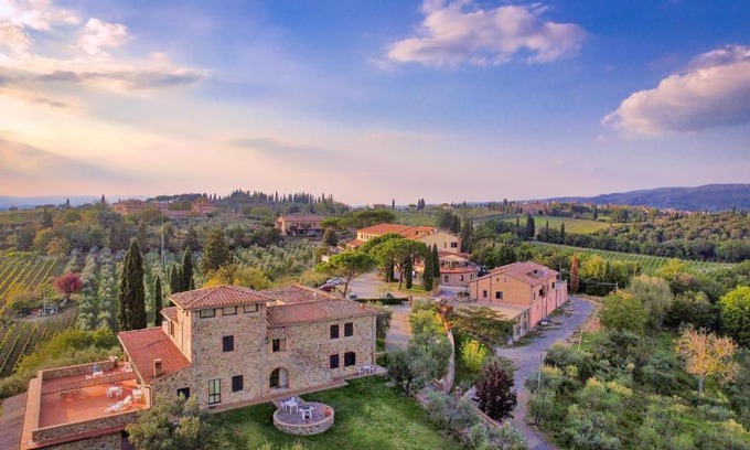 Quercegrossa House | Relaxing Oceanfront Retreat at La Loggia - Adults Only