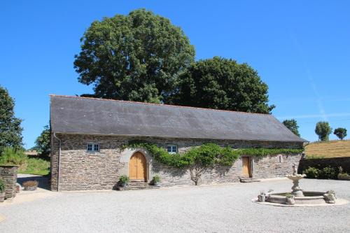 Laniscat House | Top-Rated Family Retreat at La Longère du Manoir