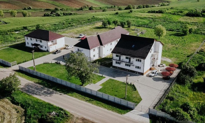 Ocna Mures Apartment | Top-Rated La Luna Imobiliare with Family-Friendly Amenities
