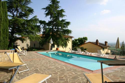 Montecchio House | Discover La Maestà Tuscan Sun: Oceanfront Bliss Awaits
