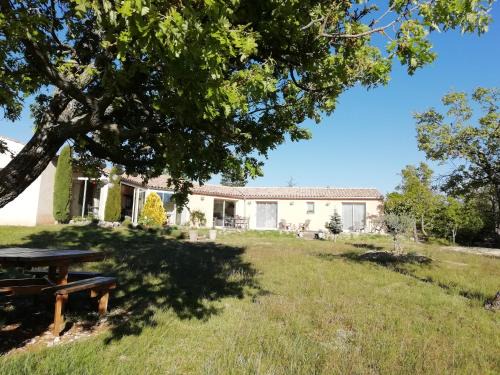 Sault House | Exceptional Oceanfront Stay at LA MAGUETTE - 9.4/10 Rating