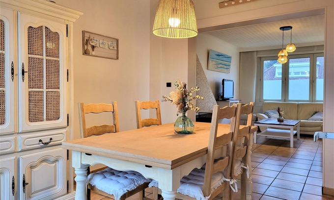 Bray-Dunes House | Welcoming La Maison Bleue: Garden Retreat Near the Beach