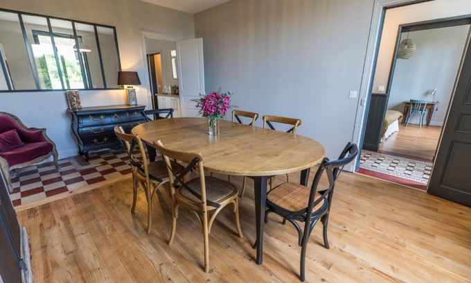 Mont-de-Marsan House | Highly Rated La maison d'à côté with Family-Friendly Amenities