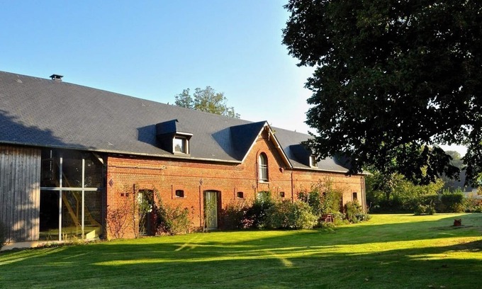 Fresne-le-Plan House | Relax at La Maison d'à Côté with Spa & Family Amenities