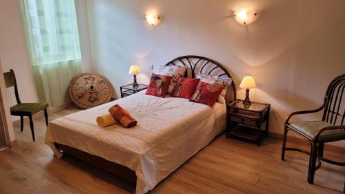 LIsle-en-Dodon Apartment | Pet-Friendly Retreat at La Maison de Gaëtan - 8.8/10 Rated