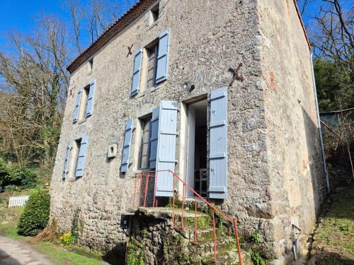 Mortagne-sur-Sevre House | La maison de Pierre, studio à 20 min du Puy du Fou