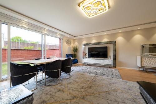 Tourcoing House | La Maison de Rania - Moins dun km de la gare
