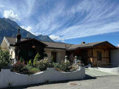 Villair-Amerique Apartment | Discover La Maison de Vali: Family-Friendly Retreat