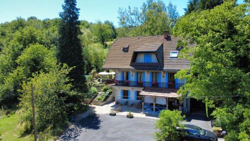 Marat Bed & Breakfast | Oceanfront Retreat at La Maison du Chevalier - Rated 9.5/10
