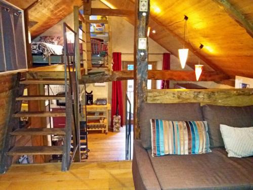 Clayes House | Discover La Maison du Haut Plessix: Oceanfront Family Retreat
