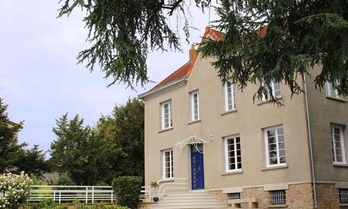 Les Epesses House | Top-Rated La Maison du Parc: Family-Friendly with Breakfast