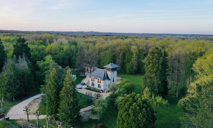 Saint-Sauveur-en-Puisaye House | Discover La Maison Maroc: A Serene Retreat in Nature