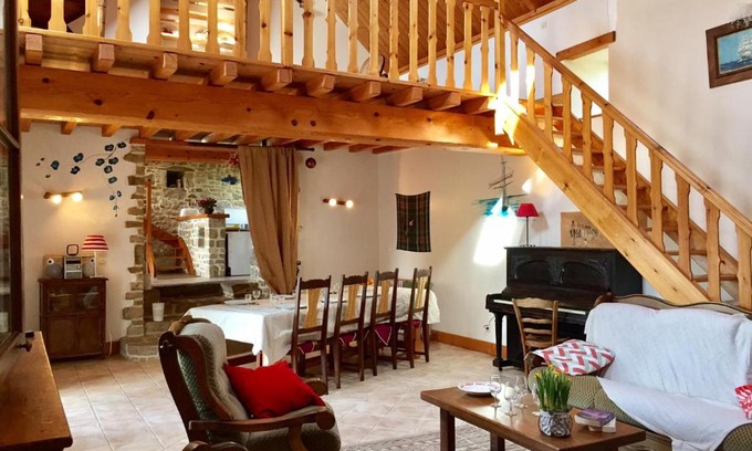 Le Vast House | Oceanfront Getaway at La Maison Perchée - Rated 8.8/10