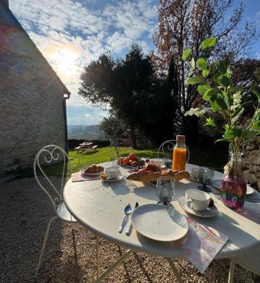 Naujan-et-Postiac Villa | La Maisonnette d'Émilion