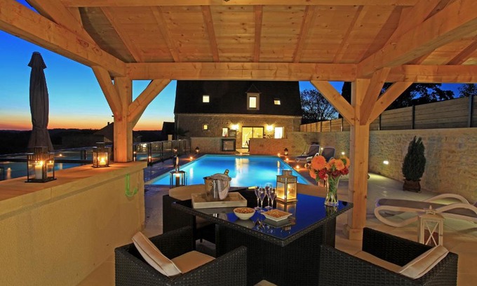 Sarlat-la-Caneda Villa | Unforgettable Stays at La Malonie: Perfect for Families