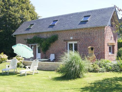 Sainte-Marie-au-Bosc House | La Marigyptienne: Tranquil Retreat 15 Min from the Beach