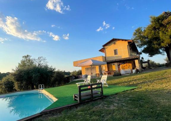 Pianella Bed & Breakfast | Pet-Friendly Getaway at La Massaria di Cesare - 9.3/10 Rated