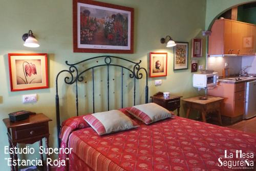 Segura de la Sierra House | Relax at La Mesa Segureña: Pet-Friendly with Breakfast