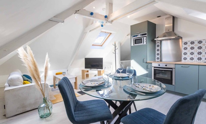 Pont-Pean Apartment | Bright and Spacious La Mine Apartment with Spa Amenities