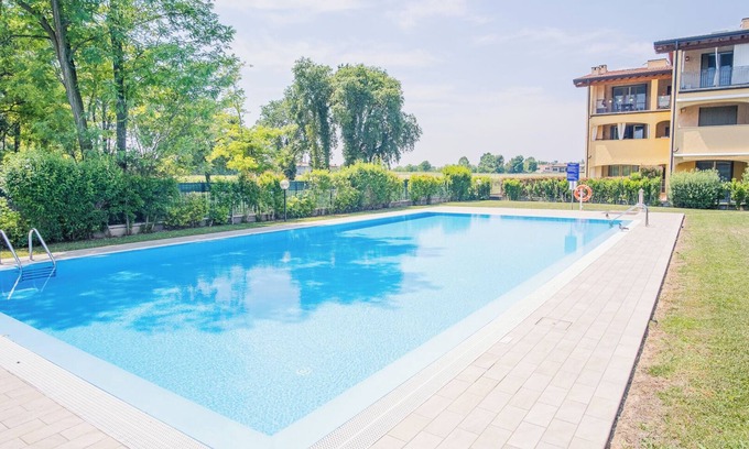 Lugana Apartment | Discover La Moderna Egman - Family-Friendly Italian Retreat