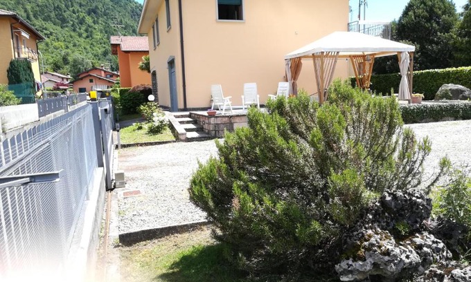 Cerete Alto Bed & Breakfast | Unforgettable Stay at LA MOIA - Guest Rated 10/10!