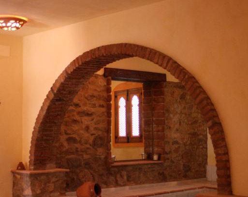 Linares de la Sierra Apartment | Discover La Molinilla: Apartments with Spa & Hammam Access