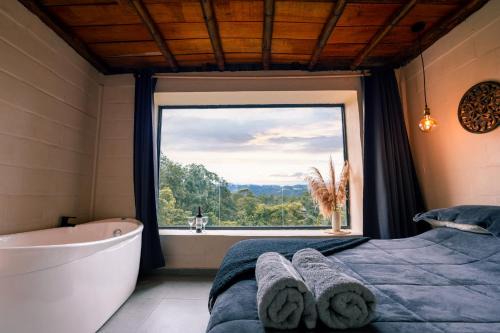 Salento Ski Chalet | Experience La Casa Morada: Guest Rated 9.6, Pet Friendly Stay