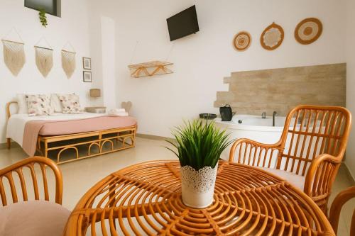 Grumo Appula House | Discover LA MURGIA Casa Vacanze: Family-Friendly Retreat