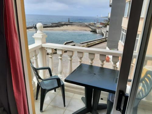 Bajamar Apartment | Family-Friendly Getaway at La Ola de la Playa Hotel