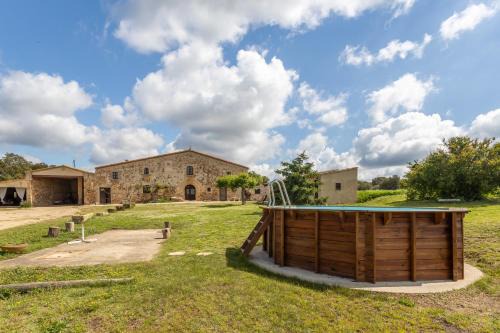 Cassa de la Selva House | Pet-Friendly Retreat at La Pahissa de Can Abras Casa Rural