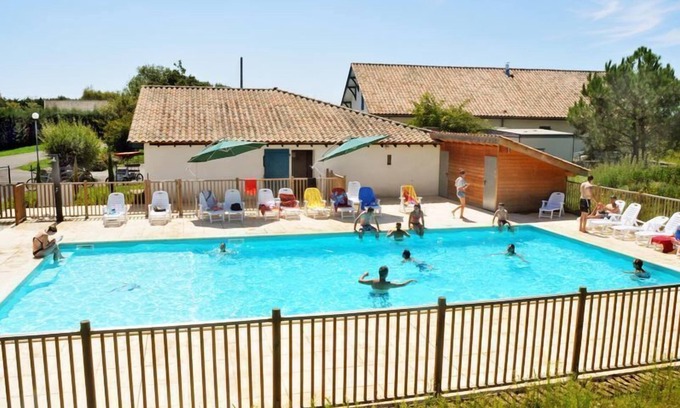 Orist House | Discover La Palombe Gîte: Family-Friendly Retreat in Orist