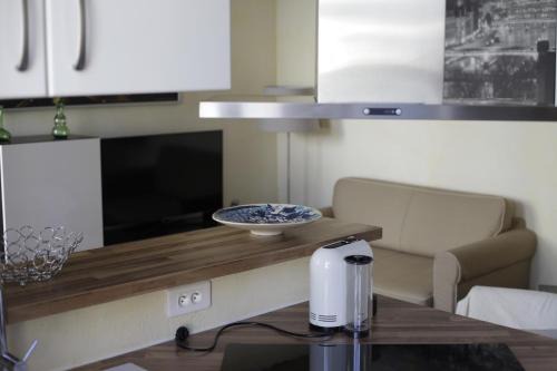 Faubourg North Apartment | Discover La Parenthèse: Family-Friendly with Top Reviews