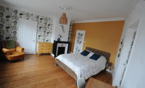 Neufchatel-en-Bray House | Discover La Parenthèse du Marquis: Pet-Friendly Retreat