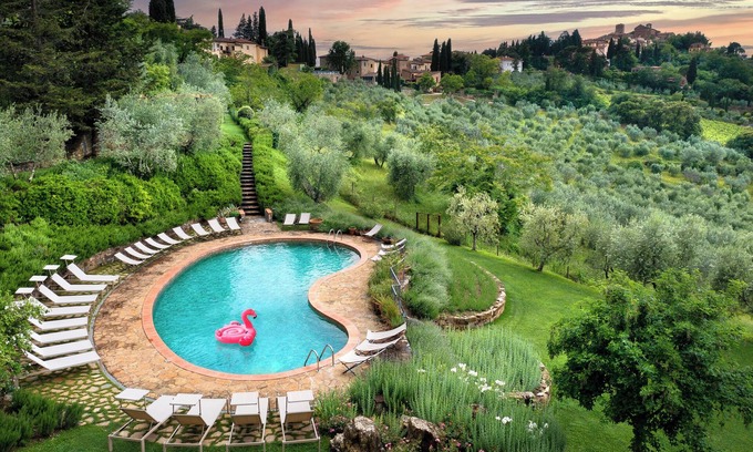 Panzano in Chianti Hotel | Experience La Pensione di Vignamaggio: Guest Rated 9.6/10