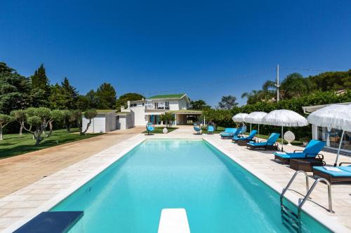 Oria Villa | Indulge in Relaxation at La Perla Bianca Spa Retreat