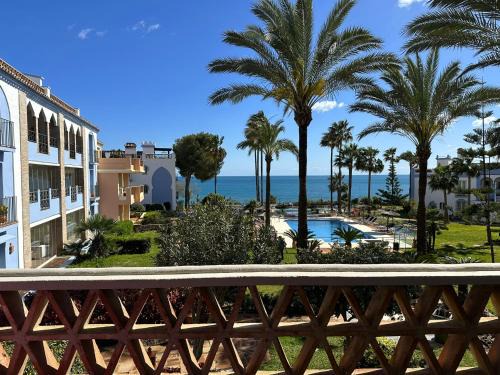 Bahia de Casares Apartment | Experience La Perla de Marakech: 4-Star Comfort & Ocean Views