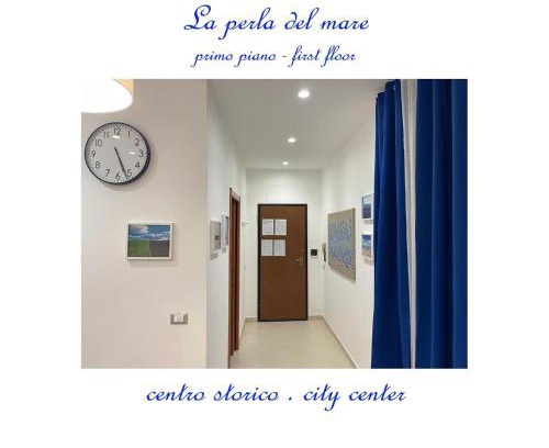 Trapani City Centre Apartment | Cozy La Perla del Mare: Family-Friendly Escape Rated 9.7