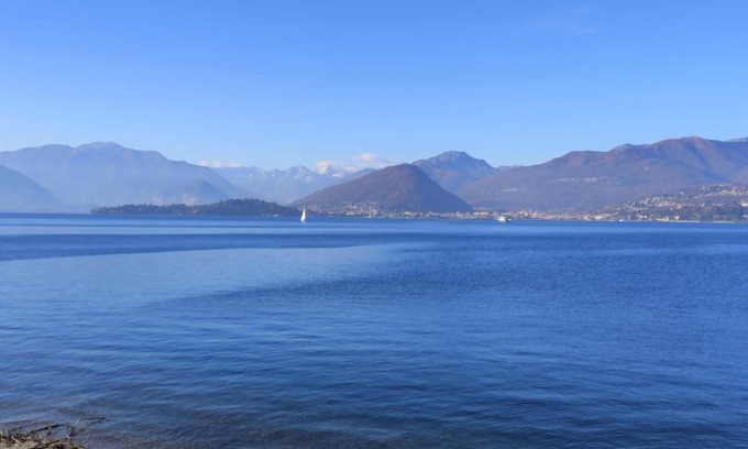 Laveno Apartment | Unforgettable Stay at La Perla di Laveno - Rated 9.8/10