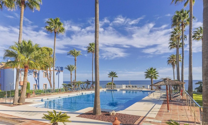 Bahia de Casares Apartment | Coastal Escape: La Perla Duplex Apartment with Ocean Views