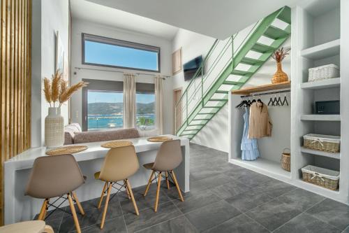 Agii Apostoli Apartment | Oceanfront Bliss at La Perla Suites - Rated 10/10