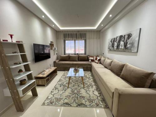 Dar Bni Karrich Apartment | Discover La Perle de Tétouan: Rated 10/10 & Family-Friendly