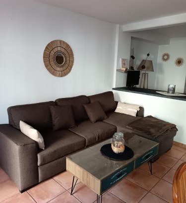 Cazouls-les-Beziers House | Discover La petite Cabrière: Pet-Friendly Retreat with Top Reviews