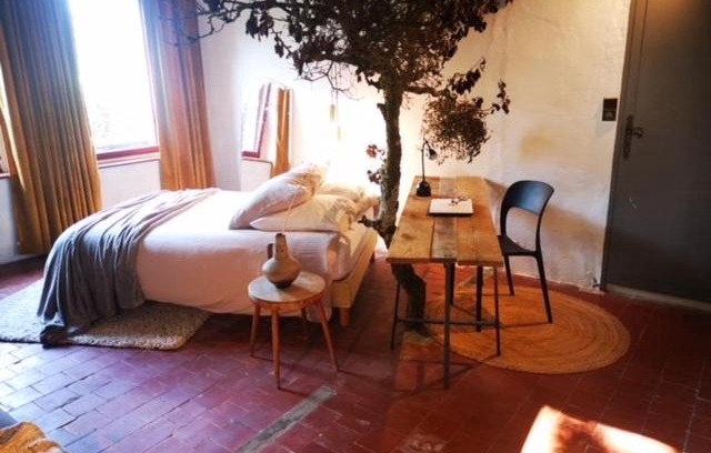 Neuvy-Deux-Clochers House | Experience Family-Friendly Comfort at La Petite Cannovie